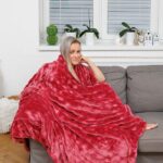 sleep well Luxusní deka mikroflanel/mikroplyš STELLA – 150×200 cm, design obláčky starorůžové